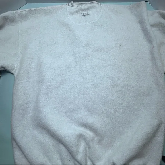 BP Vintage Gear For Sports White and Gray Crewneck Sweater - Picture 2 of 11